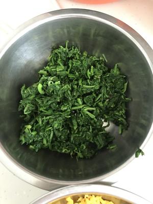 春天纯素好味——荠菜鸡蛋饺子的做法 步骤3