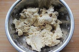 荠菜虾仁馄饨的做法 步骤2