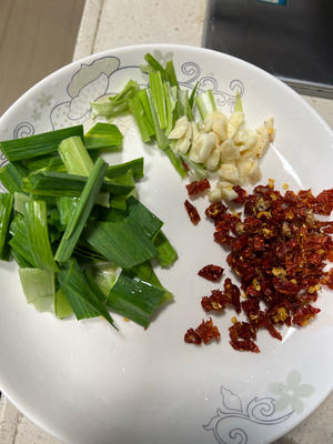 清炒蕨菜的做法 步骤4