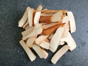 蒜苗炒香干的做法 步骤5