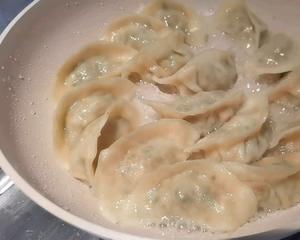 素饺中的爱马仕：香椿鸡蛋豆腐饺的做法 步骤10