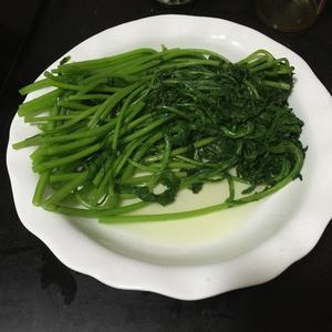 上汤皇帝菜（茼蒿）的做法 步骤7