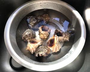 木耳菜拌海螺的做法 步骤1