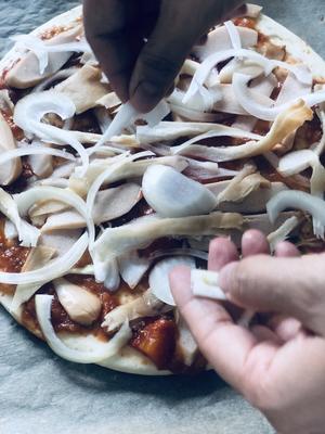 芝麻菜Pizza的做法 步骤2