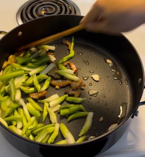 生炒菜心和生炒芥菜（两个菜）的做法 步骤9