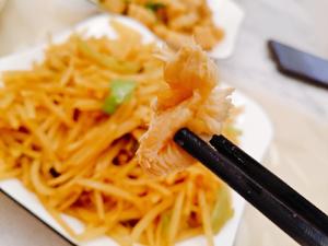 「猴头菇」炒土豆丝的做法 步骤7