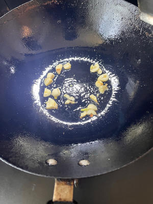 水芹菜炒香干的做法 步骤2