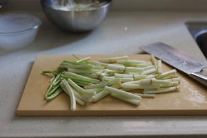 【北鼎铸铁锅食谱】斋菜煲的做法 步骤3