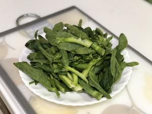 芥蓝沙茶炒牛肉的做法 步骤3