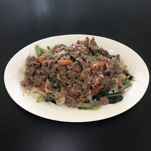 芥蓝炒牛肉粿的做法 步骤6