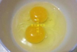 黄花菜木耳鸡蛋面的做法 步骤2