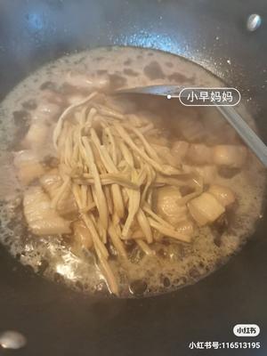 简单版黄花菜烧肉的做法 步骤8