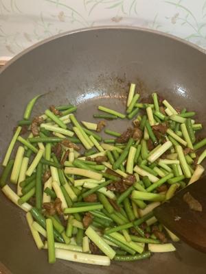 蒜薹炒肉的做法 步骤10