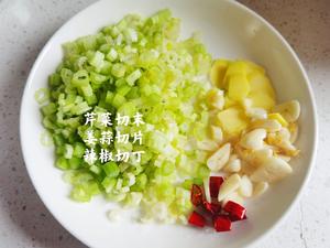 鲜菇炒肉[菇鲜肉香美味至极，超下饭]的做法 步骤3