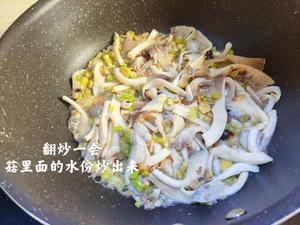 鲜菇炒肉[菇鲜肉香美味至极，超下饭]的做法 步骤7