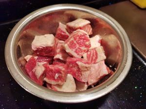 蚝油杏鲍菇牛肉粒的做法 步骤3