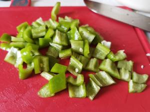 杏鲍菇黑椒牛肉粒的做法 步骤6