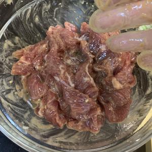 杏鲍菇炒牛肉的做法 步骤7