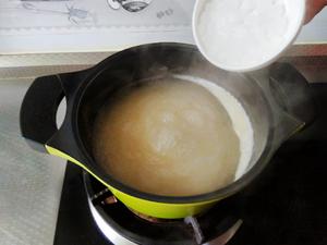 老百姓吃得起的银耳枸杞燕窝羹的做法 步骤5