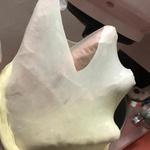 芝士肠仔包的做法 步骤3