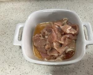 家常小炒青瓜木耳炒肉的做法 步骤1