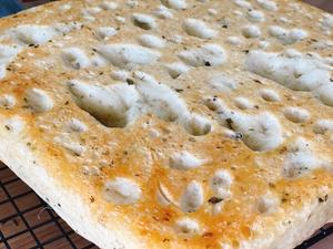 不需揉面的佛卡夏面包（Focaccia Bread）的做法 步骤16