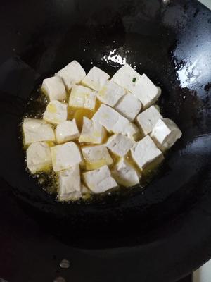 冬至菜：胡葱笃豆腐的做法 步骤5