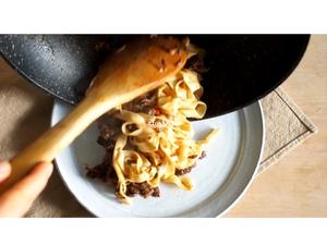 手工意面|beef cheek ragù with tagliatelle的做法 步骤22