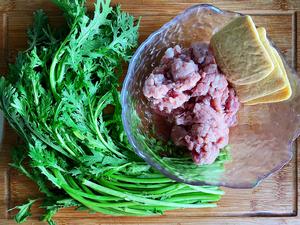 茼蒿豆干鲜肉饺的做法 步骤4