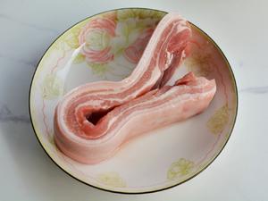 包菜干炖五花肉的做法 步骤3