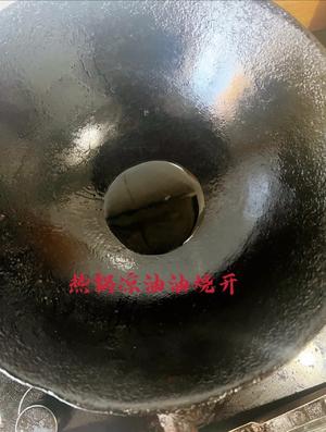 菜花炒木耳的做法 步骤5