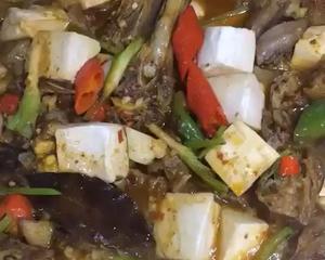 平菇豆腐干锅鸭的做法 步骤12