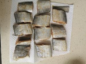 空气炸锅香煎嫩带鱼少油版的做法 步骤2