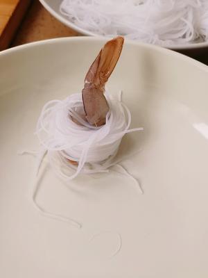 粉丝蒸虾球（吉利虾球）的做法 步骤5