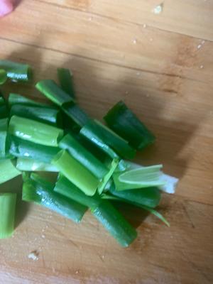 白菜炖冻豆腐的做法 步骤2