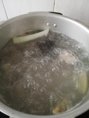 清炖排骨的做法 步骤5