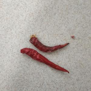 菜花炒肉的做法 步骤4