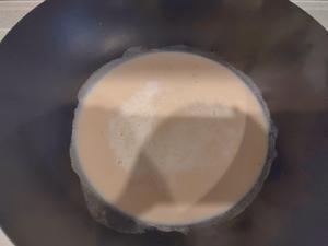 冬日蜜制——栗子黑巧焦糖珍珠普洱牛乳茶的做法 步骤10