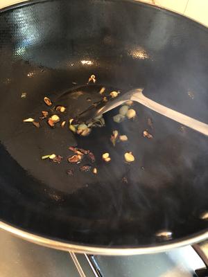 松茸面疙瘩汤这么煮！从未见过的松茸吃法真的爆好吃！！的做法 步骤8