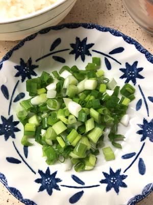 好吃得停不了的“草菇炒牛肉”的做法 步骤5