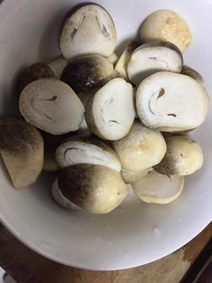 草菇菜苔的做法 步骤6