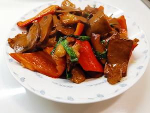 黑牛肝菌炒肉片的做法 步骤5