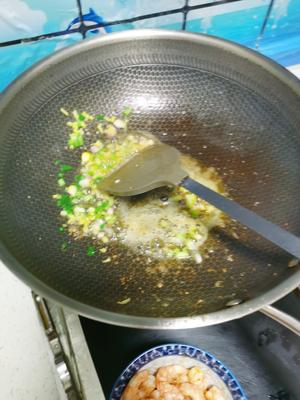 菠萝炒饭～易学好吃的做法 步骤11