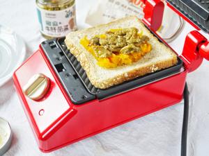 甜甜辣辣热压三明治的做法 步骤6