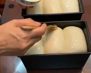 手撕炼乳吐司的做法 步骤15