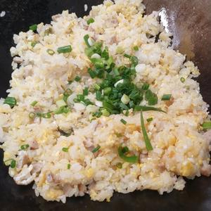 颗粒分明·新手炒饭｜卡卡爸的做法 步骤11
