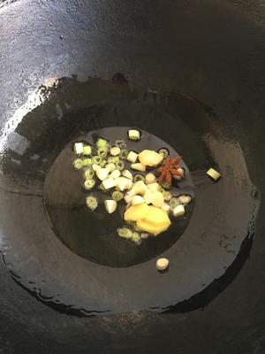 超级下饭༄「土豆?炖鸭架」༄的做法 步骤4