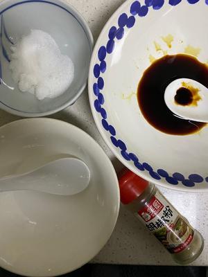 【女儿连干两碗饭】超级简单的家庭版不用烤箱的叉烧也可以用电饭煲零难度下饭神器的做法 步骤2