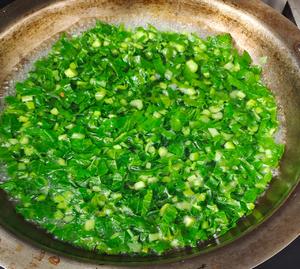 油菜肉末，芥菜肉末（姜蒜蓉芥菜），小松菜肉末，新鲜雪里蕻炒肉末，自制腌菜炒肉末，幸福便当菜的做法 步骤5