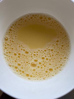 酥脆炸馒头片的做法 步骤3